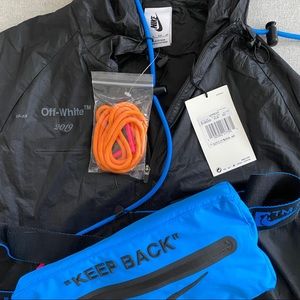 Off-White Windbreaker (w bag)